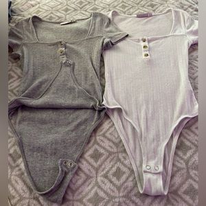 SO bodysuits- set of 2
